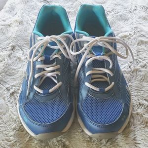 RYKA NEW WOMENS STROLL TENNIES 9